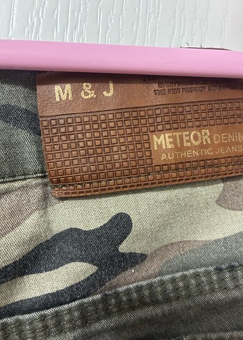 Kemerli Kamuflaj Desenli erkek Kumaş Pantolon M beden yazlık - Görsel 3