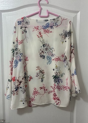 Çiçek Desenli  Uzun Kollu Bluz - Görsel 3