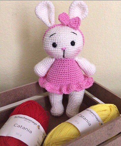 Amigurumi sevimli tavşan