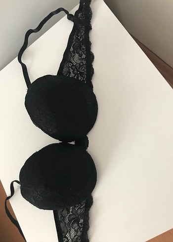 Siyah Dantelli Minimalist Goth Sütyen