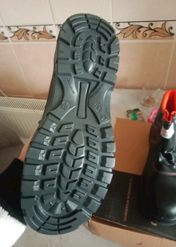 Siyah Kauçuk Erkek Botları, Kemer Detaylı - Görsel 5