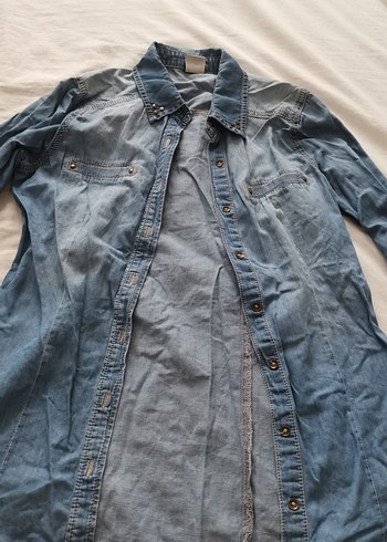 Düğmeli Mavi Denim Kadın Gömlek