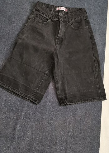 Siyah Salaş Kesim Kadın kapri - Görsel 2