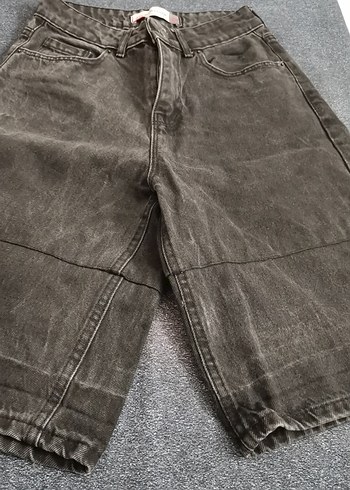 Siyah Salaş Kesim Kadın kapri - Görsel 3