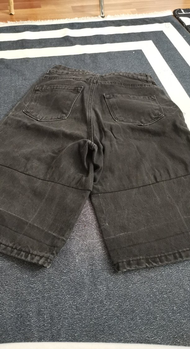 Siyah Salaş Kesim Kadın kapri - Görsel 5