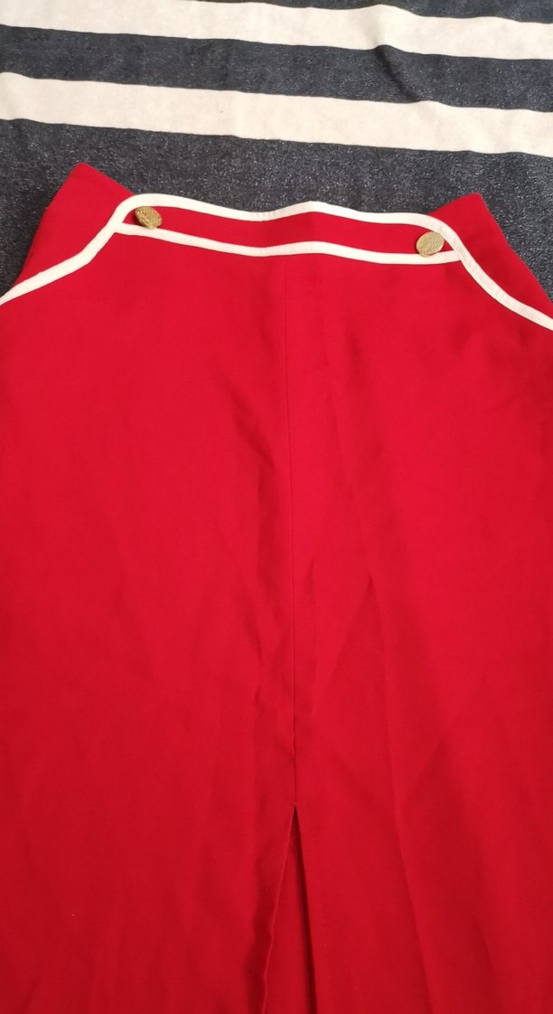 Drapeli Parlak Kırmızı Uzun Kadın Etek - Görsel 4