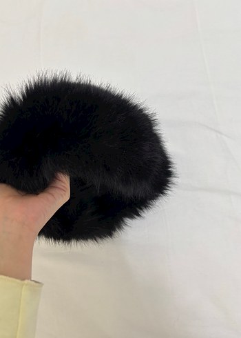Siyah Kürklü Şapka - Görsel 2