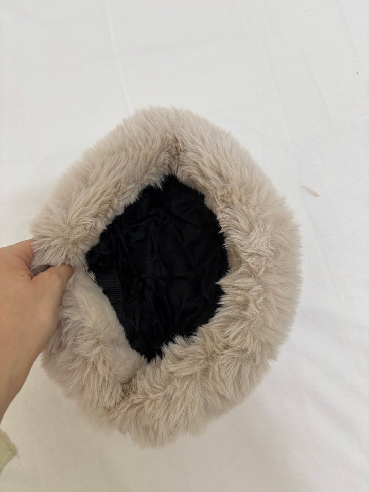 Kadın krem Kürklü Şapka - Görsel 2