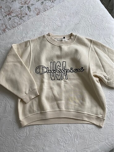 Krem sweatshirt