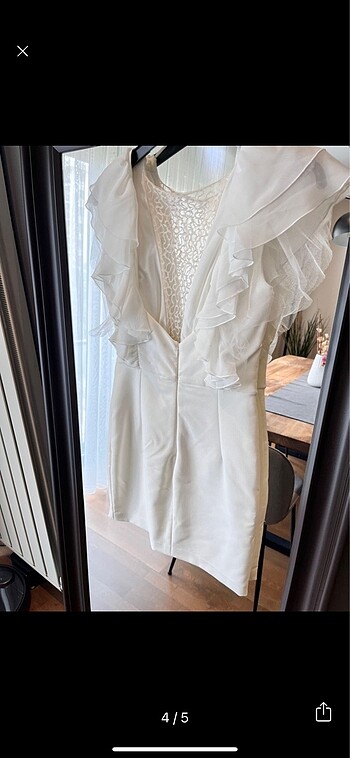 34 Beden beyaz Renk Trendyol milla kısa mini elbise