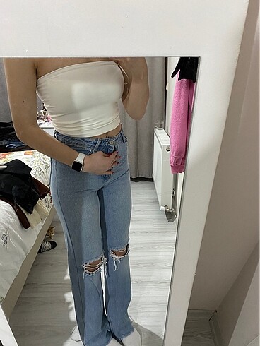 dizleri yırtık jean