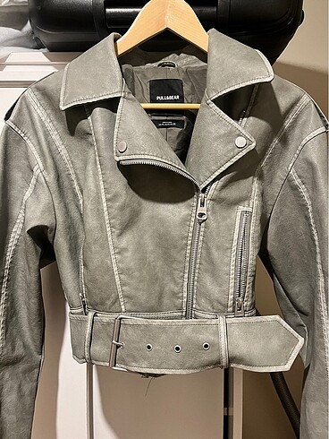 Pull and Bear Haki Deri Ceket