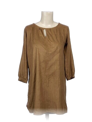 PreLoved Kısa Elbise %70 İndirimli.