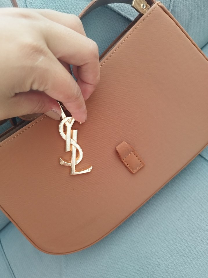 Kahverengi YSL deri çanta - Görsel 5