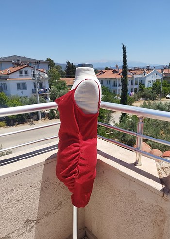 Trendyol & Milla kırmızı simli mini elbise