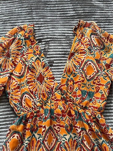 Desenli Şifon Astarlı Elbise - Görsel 2