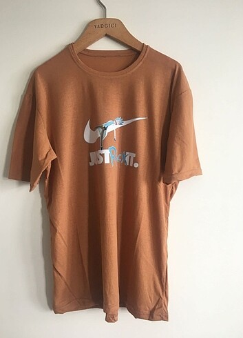 Nike Erkek tişörtü 