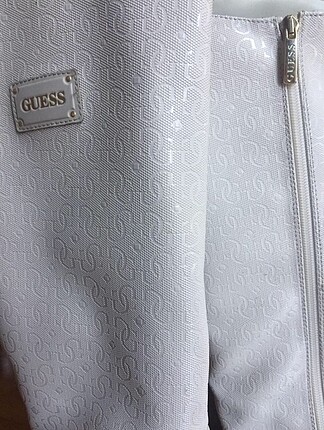 guess beyaz çizme