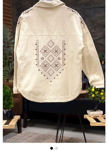 Nakışlı Bohem kaşe ceket - Görsel 2