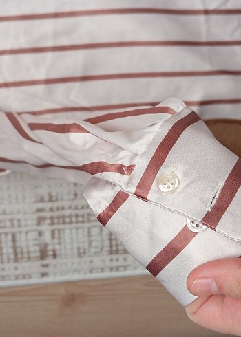 Düğmeli Beyaz kahve Çizgili Uzun Kollu Gömlek - Görsel 5