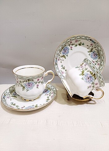 İngiliz Bone China Balmoral Kalesi Özel Seri Senli Benli Kahve F