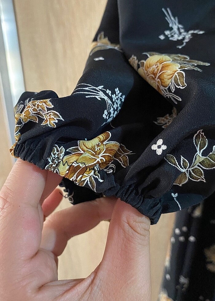 Siyah Tesettür Elbise - Görsel 2