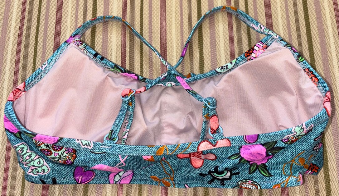 Penti 36 Beden Renkli Baskılı Pop Kültür Bikini Üstü - Görsel 3