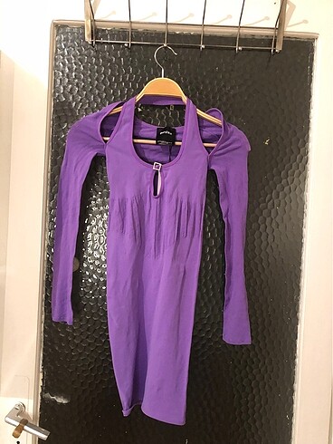 Bershka Mor Taşlı Dikişsiz Bolerolu Elbise