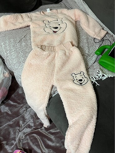 Pofuduk pijama takımı