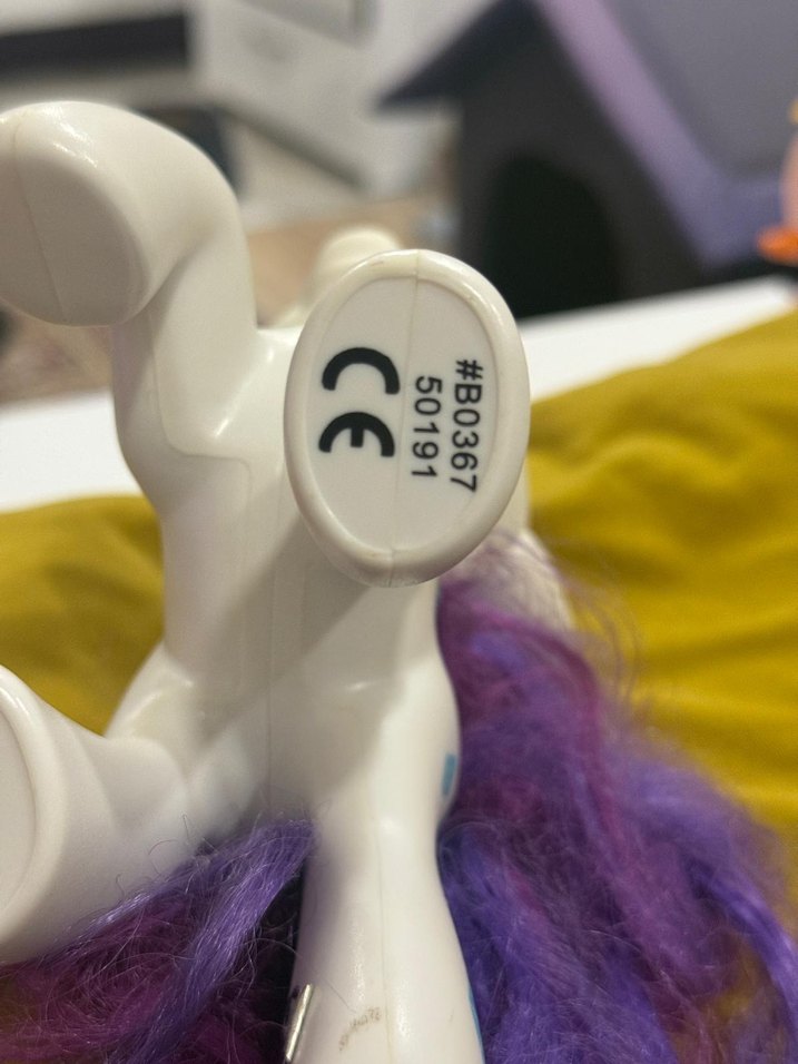 My Little Pony Isik Saçan Rarity büyük boy 20.3 cm - Görsel 3