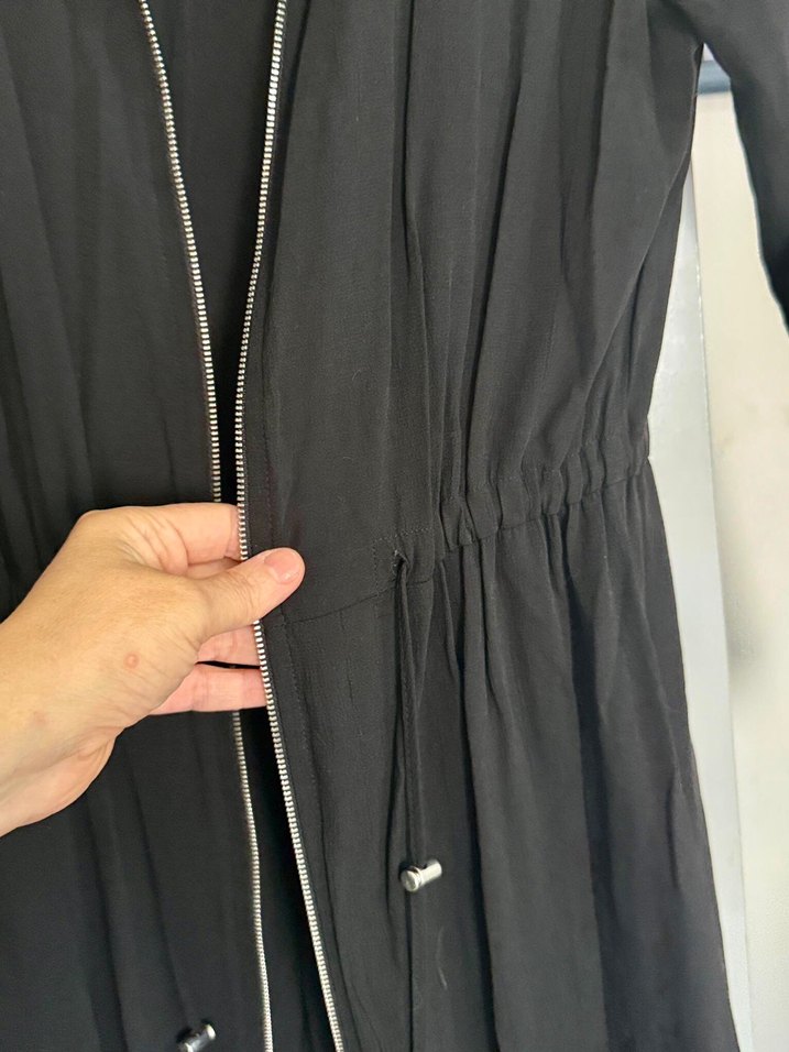 Siyah Uzun Kollu ince Ceket - Görsel 3