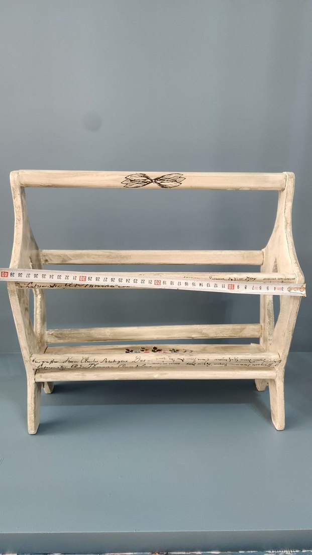 Beyaz antika gazetelik dergilik - Görsel 3