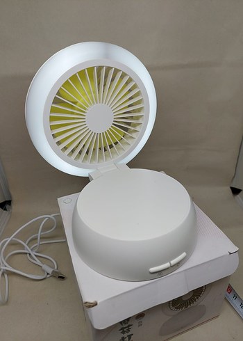 Beyaz Masaüstü Katlanabilir Fan ve LED Işık - Görsel 4