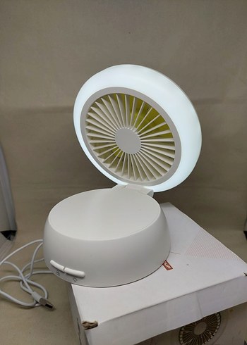 Beyaz Masaüstü Katlanabilir Fan ve LED Işık - Görsel 2