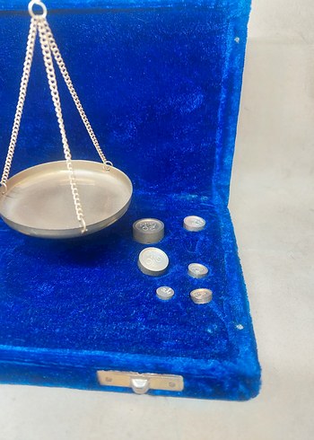 Mavi Kadife Kutulu Terazi Seti - Görsel 2