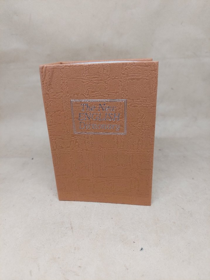 The New English Dictionary gizli kasa - Görsel 2