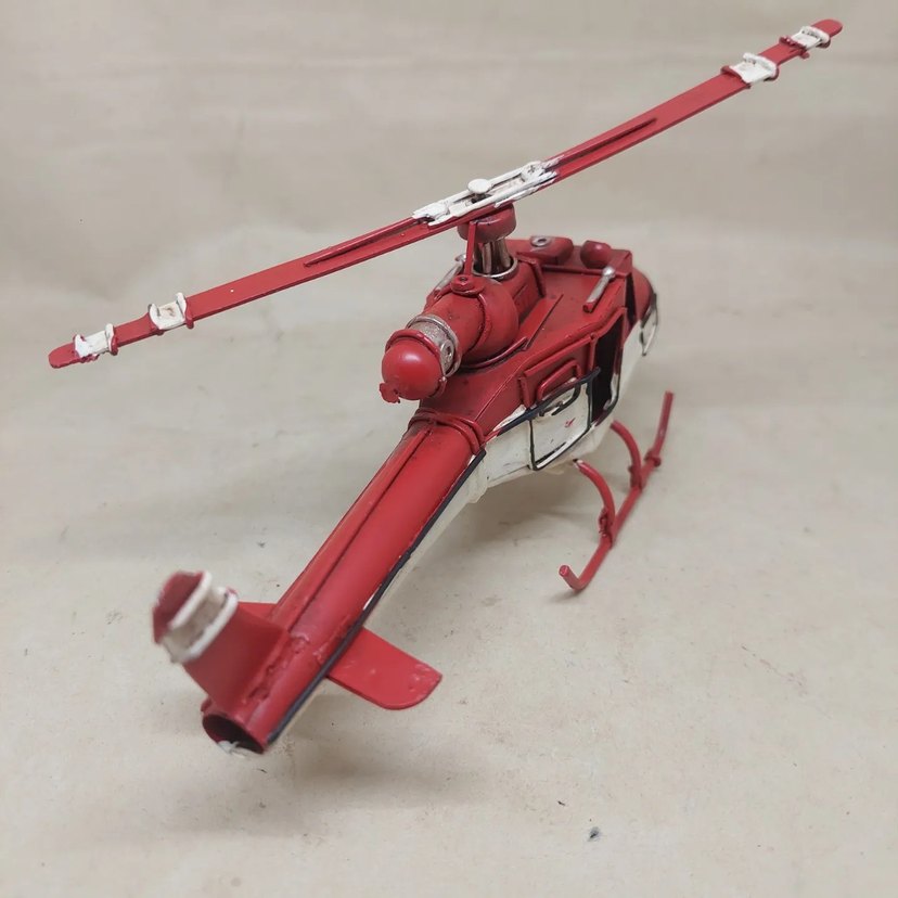 Kırmızı Metal Helikopter - Görsel 2