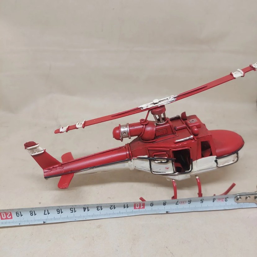 Kırmızı Metal Helikopter - Görsel 3