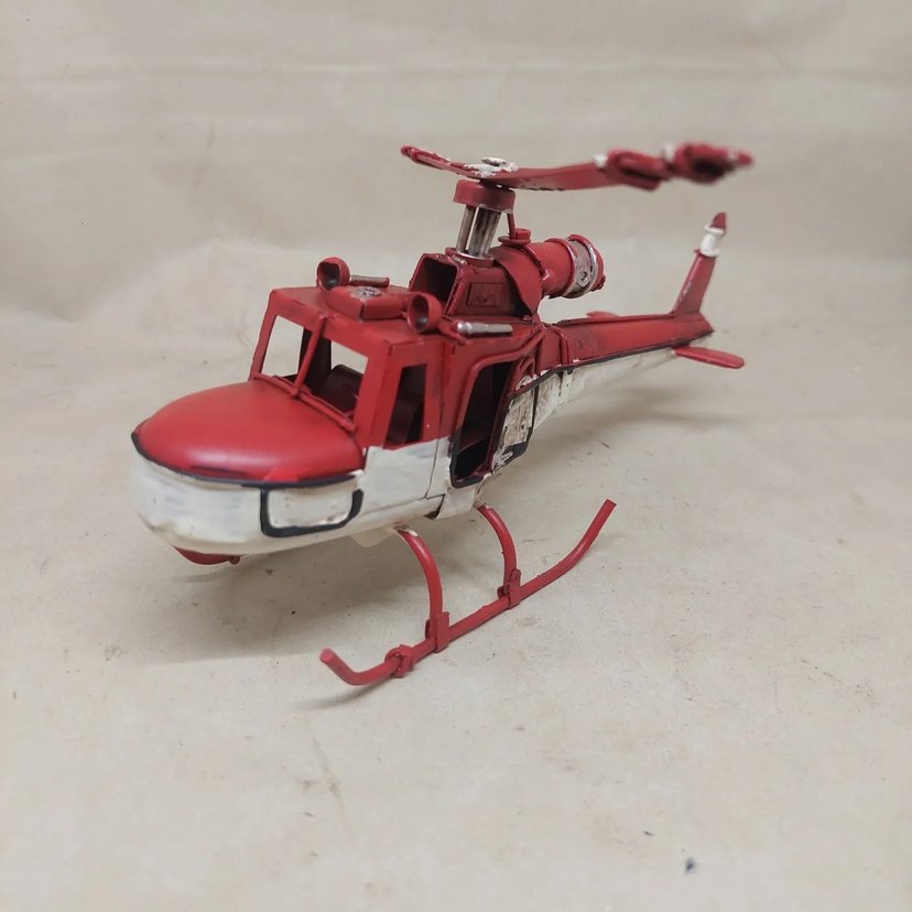 Kırmızı Metal Helikopter - Görsel 4
