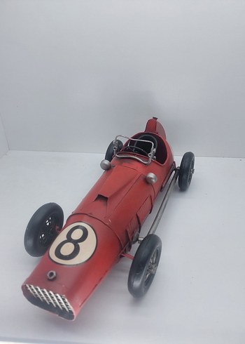 Kırmızı Nostaljik Formula Araba - Görsel 2