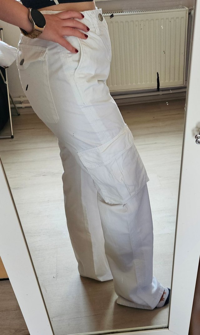 Beyaz Rahat Kesim Kargo Pantolon - Görsel 3