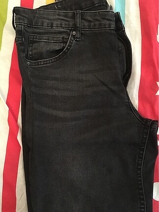 Paça detaylı jean