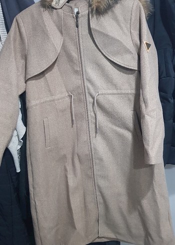 Kürklü Kapüşonlu Bej Midi Kadın Kaban - Görsel 4