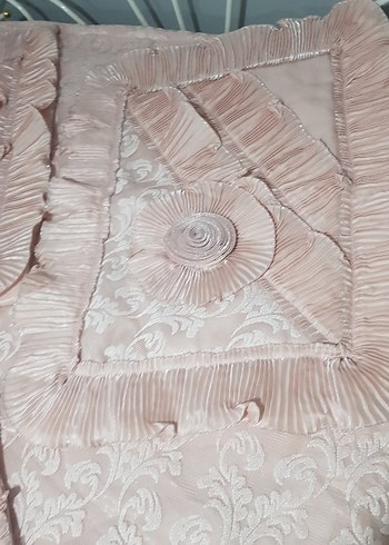 Nakışlı Pastel Pembe Yatak Örtüsü - Görsel 8