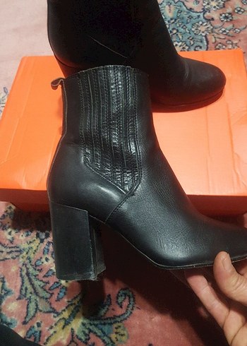 Kahverengi Deri Tokalı Kadın Topuklu Bot - Görsel 4