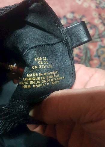 Siyah Deri Yılan Desenli Kemerli Topuklu Bot - Görsel 6