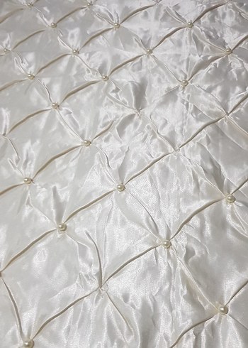 Parlak Krem Düz Yatak Örtüsü - Görsel 4