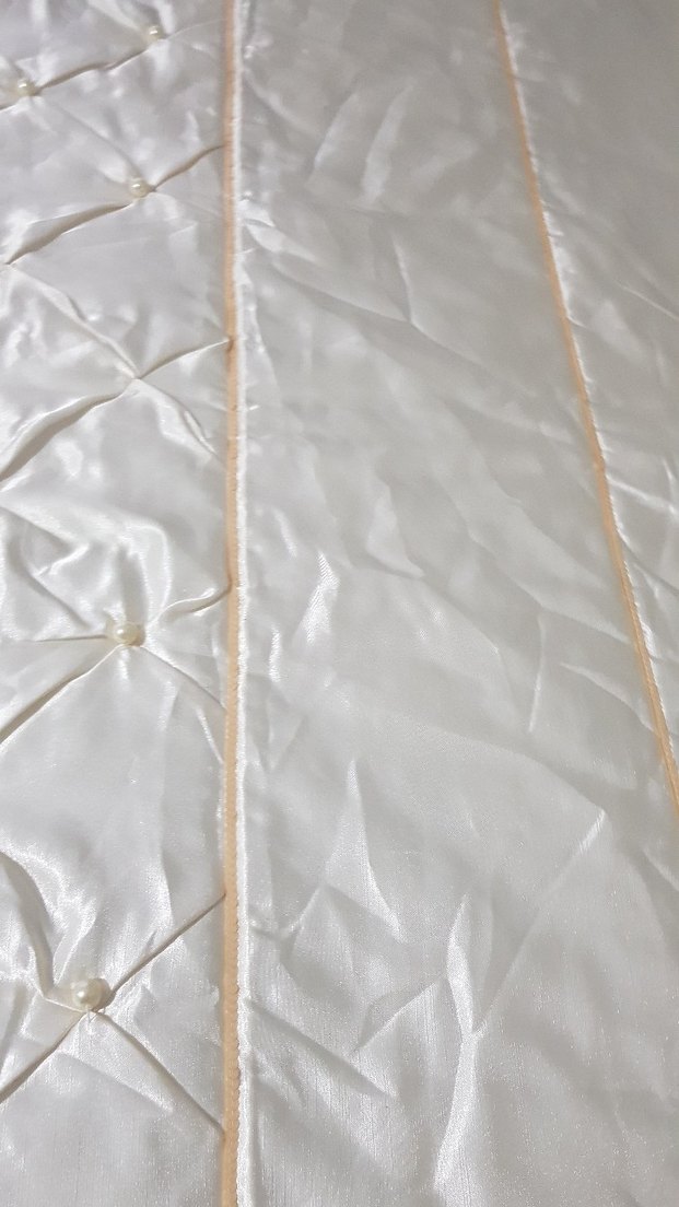 Parlak Krem Düz Yatak Örtüsü - Görsel 3