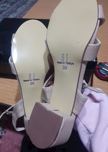 Bej Tokalı Kadın Topuklu Sandalet - Görsel 6