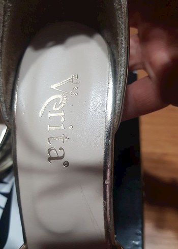 Altın Renkli, Tokalı Stiletto Topuklu Kadın Ayakkabı - Görsel 4